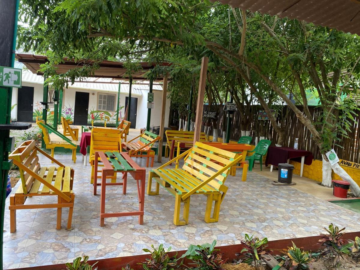Palomino Hostel Exterior foto