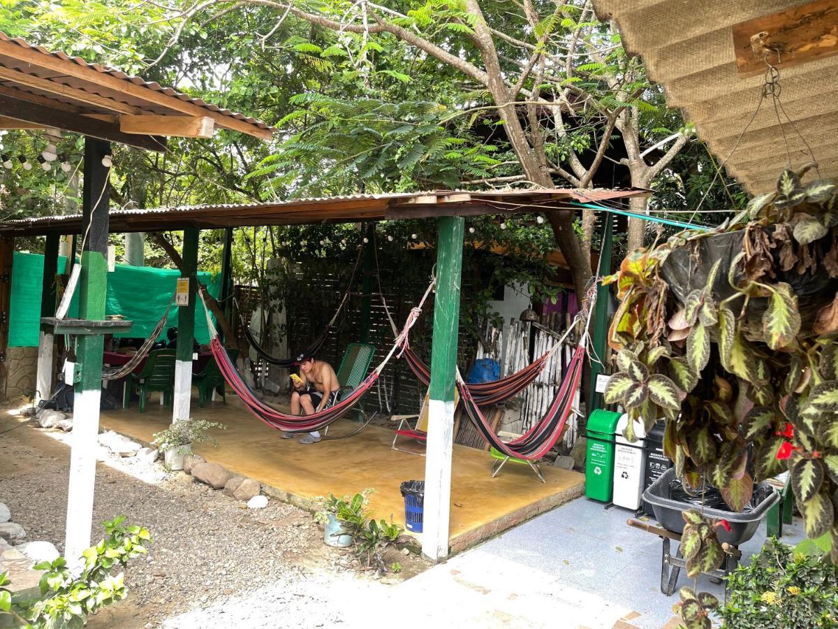 Palomino Hostel Exterior foto